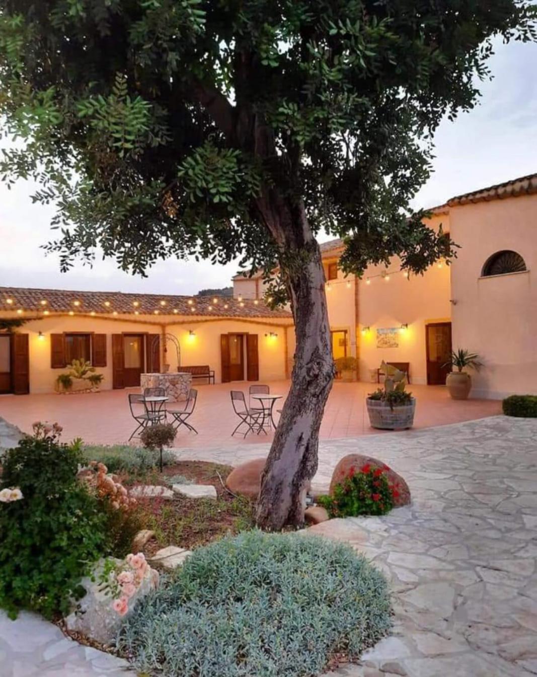 Agriturismo Antichi Granai Villa Calatafimi Eksteriør bilde